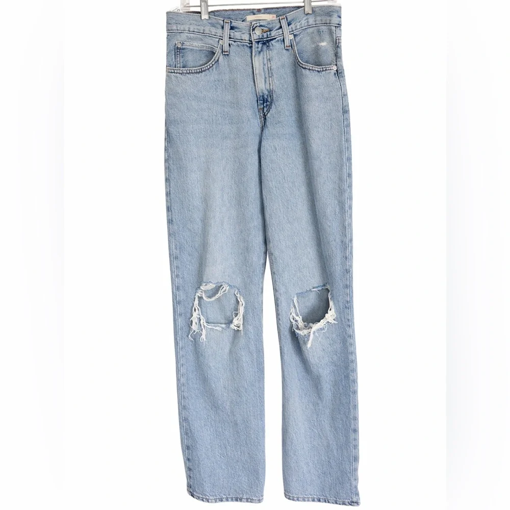 Levi’s 94 Baggy Jeans Size 28 Light Wash Distressed 90s Straight Leg - Picture 1 of 5